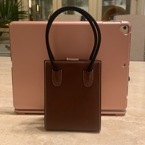 Vintage mini Dooney Bourke handbag in great condition. - Picture 2 of 9